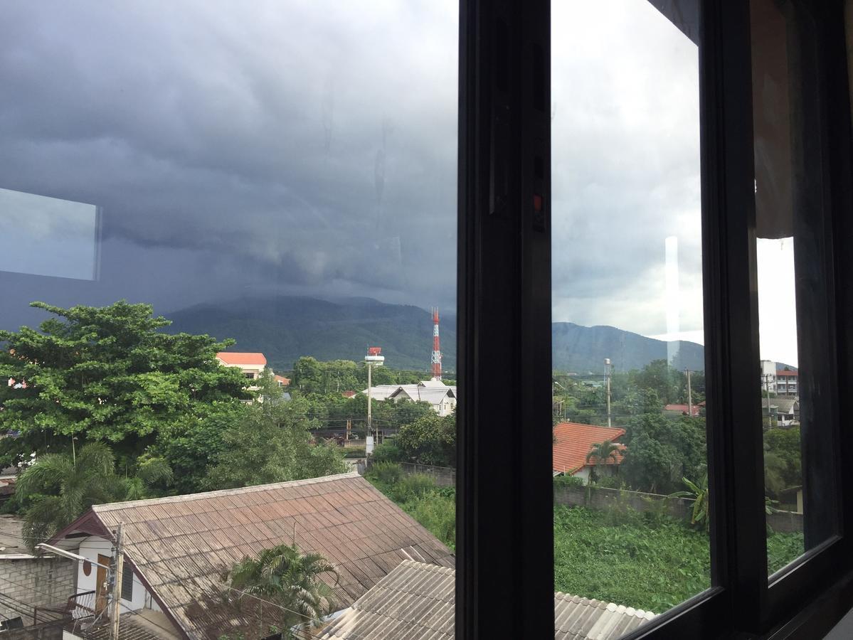 Chiangmai Hometel Чиангмай Экстерьер фото